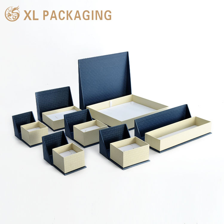 Custom Logo Jewelry Gift Boxes for Packaging Earrings Rings Necklaces and Bracelets