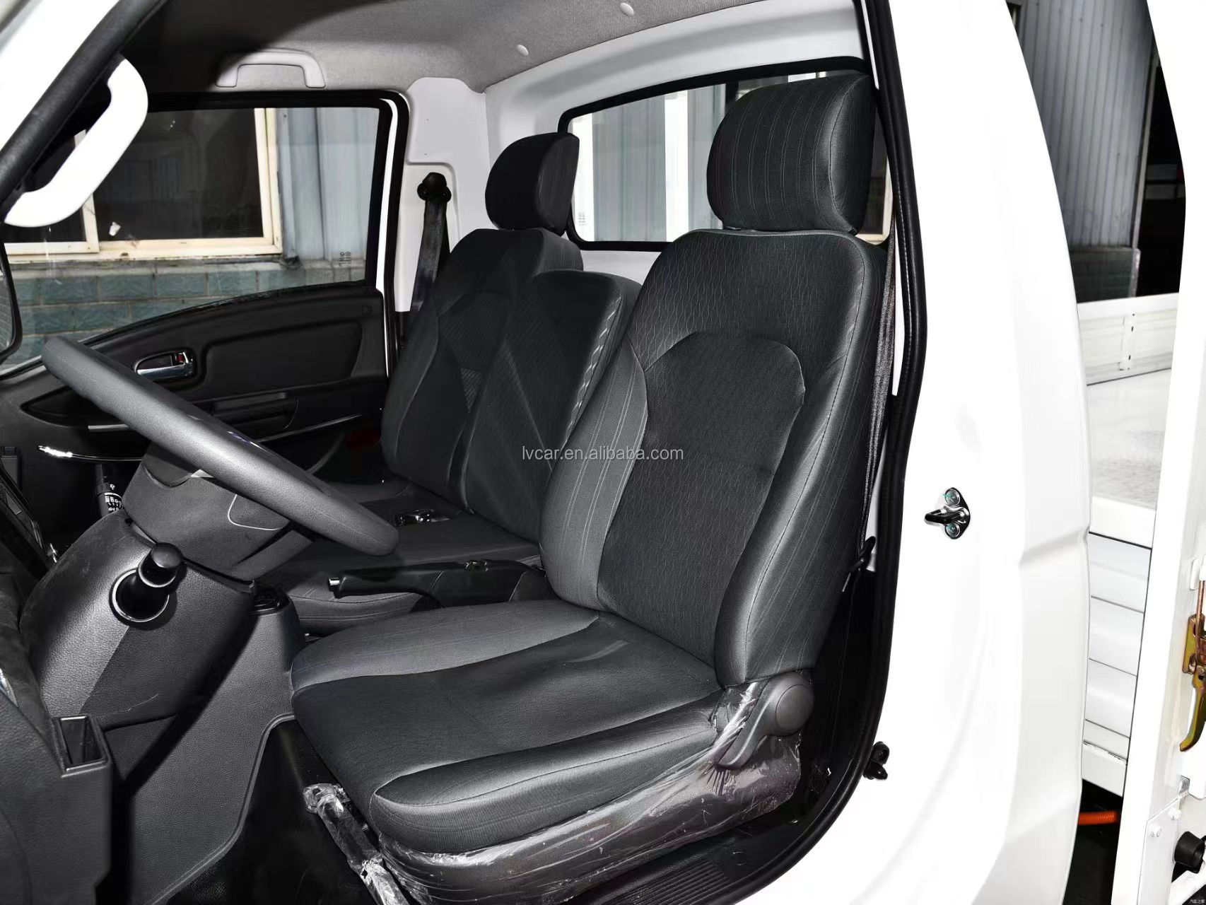 Geely Fengrui F3E 4x4 Mini Trucks with 55.7kWh Battery Capacity and 1 Hour Charging Time