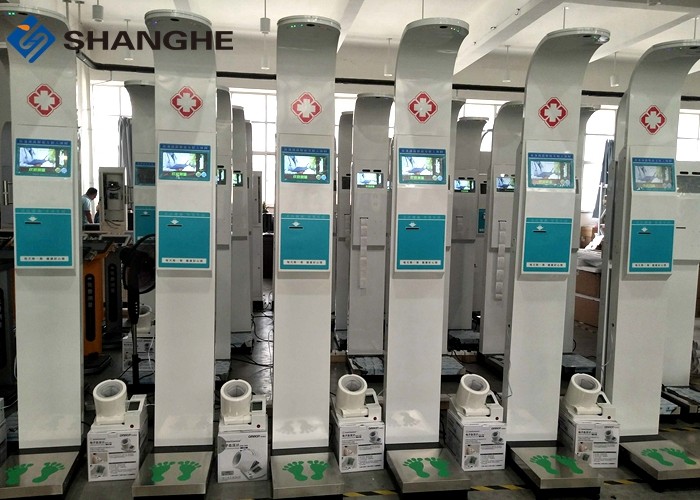 Medical Health Kiosk Machine Used To Measure Blood Pressure For Clinic / Pharmacy