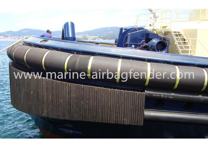 Tug cylindrical fenders 0