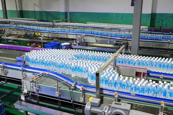 Dynamic Buffer Platform Conveyor System For 60000BPH Bottled Water Production