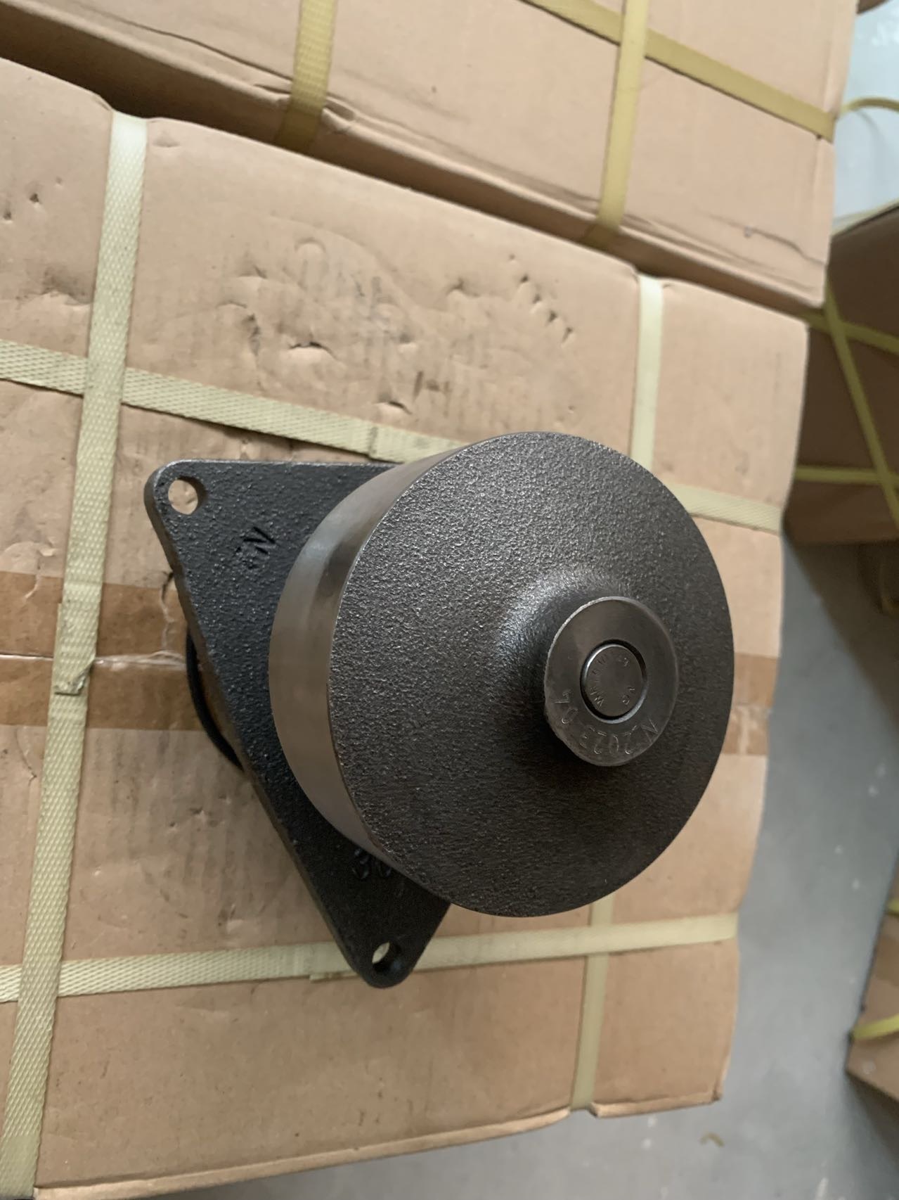 Extended Service 8.3 Cummins Water Pump Longer Lifespan Cummins 6CT Engine