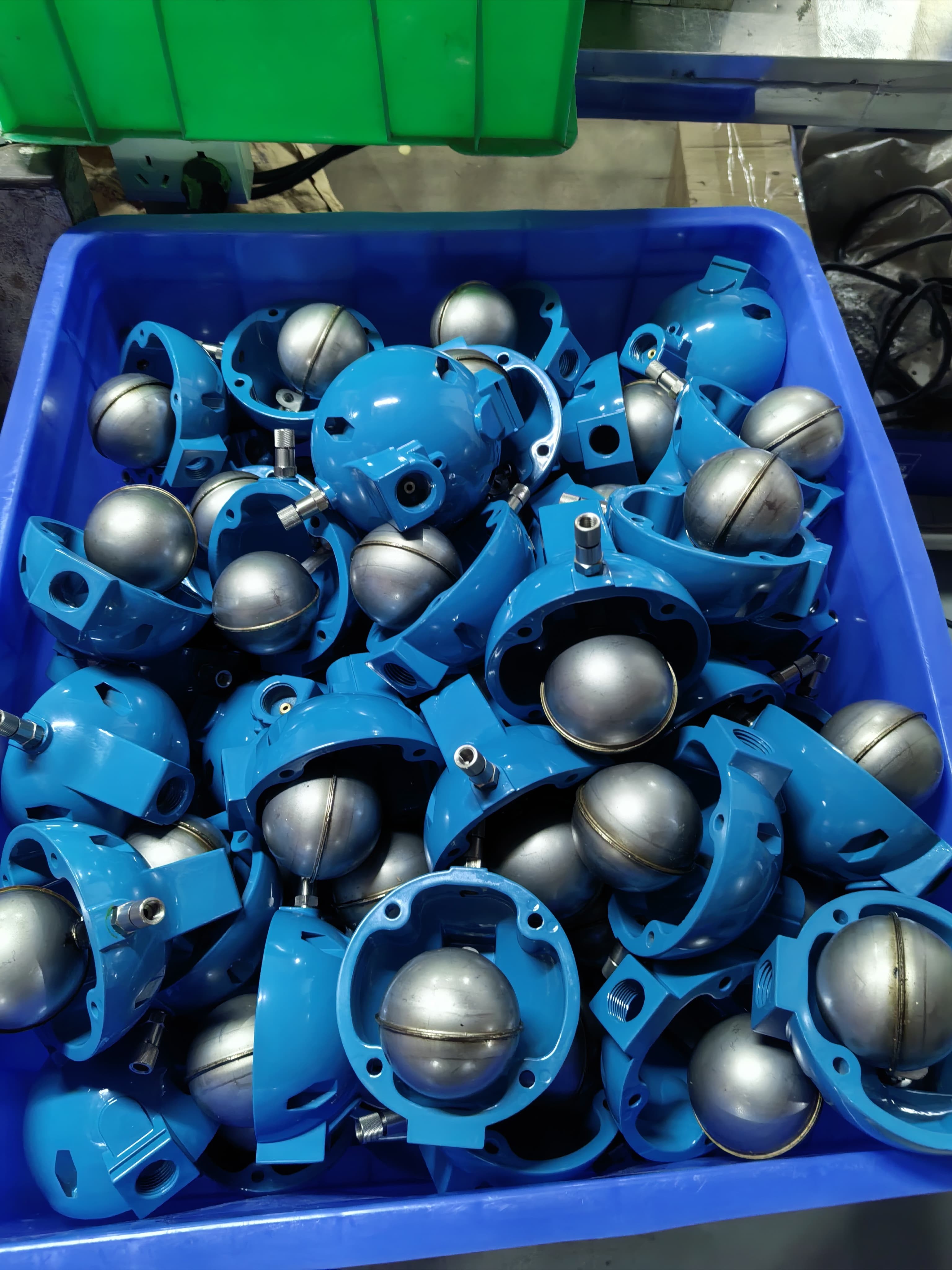 Customized Aluminum Product Automatic Drain Filtering Muffler with Zero Pressure Drop