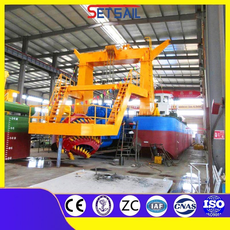 China 26inch Hydraulic Cutter Suction Dredger for Sand Dredging
