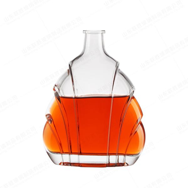 Exquisite Carving Crafts Glass Bottle for Hot Mountain Shape Whiskey Vodka