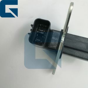 8-94390858-1 894390858 Engine 4HK1T Connector