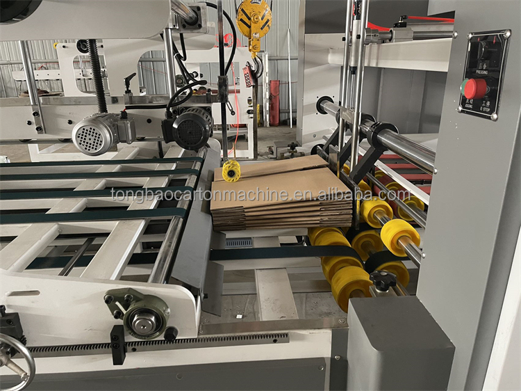 Corrugated Carton Folding Gluing Machine with Frequency Conversion Speed Regulation