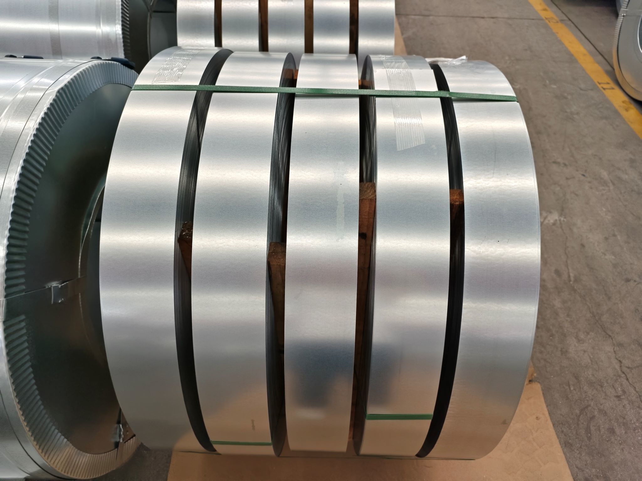 168/188mm AZ150 AFP Aluzinc Steel used for Truss Frame AS1397 G550 Structural Grade 55% Galvalume Slit Coils