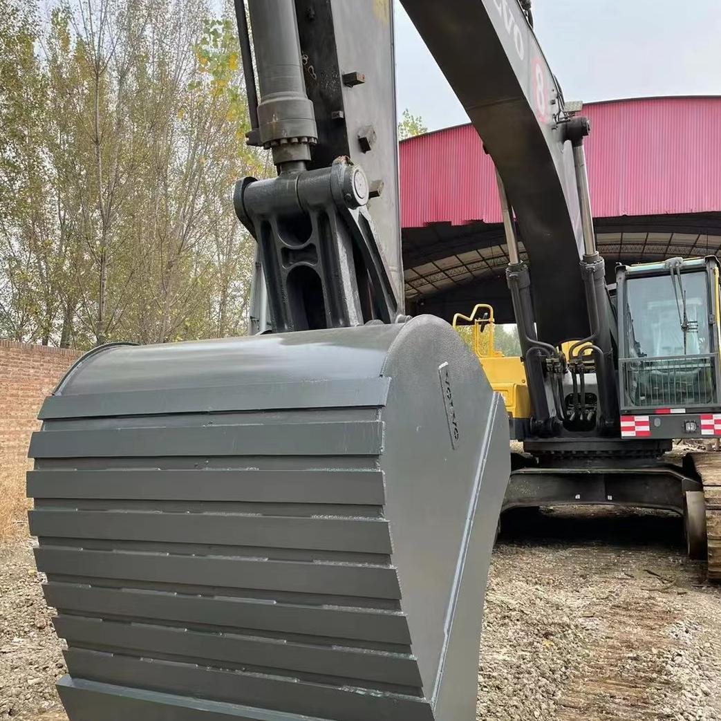 Secondhand Excavator Original VOLVO EC480D Used Hydraulic 48ton Crawler Digger