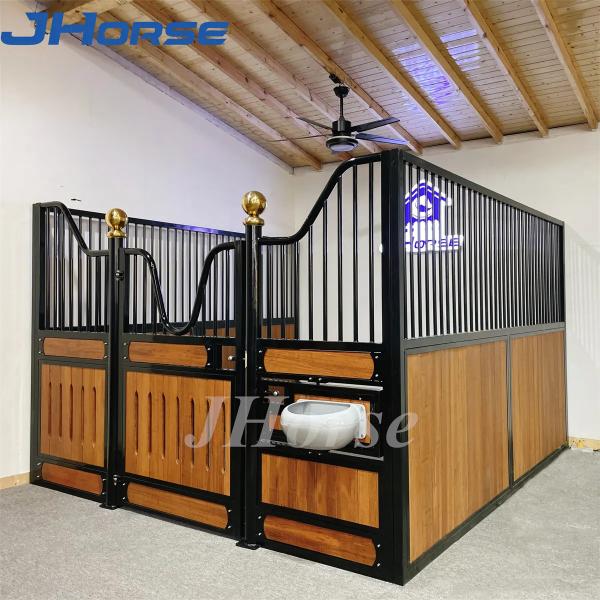European Horse Stable Fronts Panels Steel Q235b Wood Weatherproof Stalls
