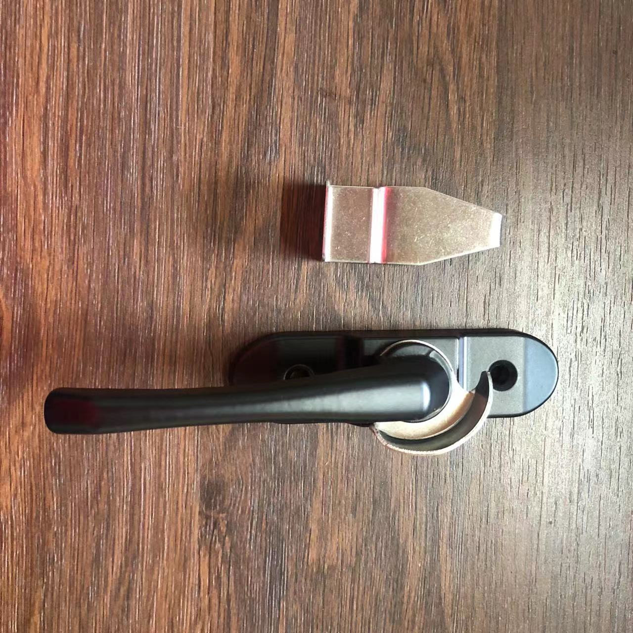 Sliding Window Accessories UPVC Crescent Moon Lock with Stainless Steel Hook Material