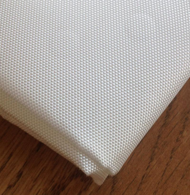127cm E7628 Flame Retardant Woven Fiberglass Cloth 550C Electronic Cloth