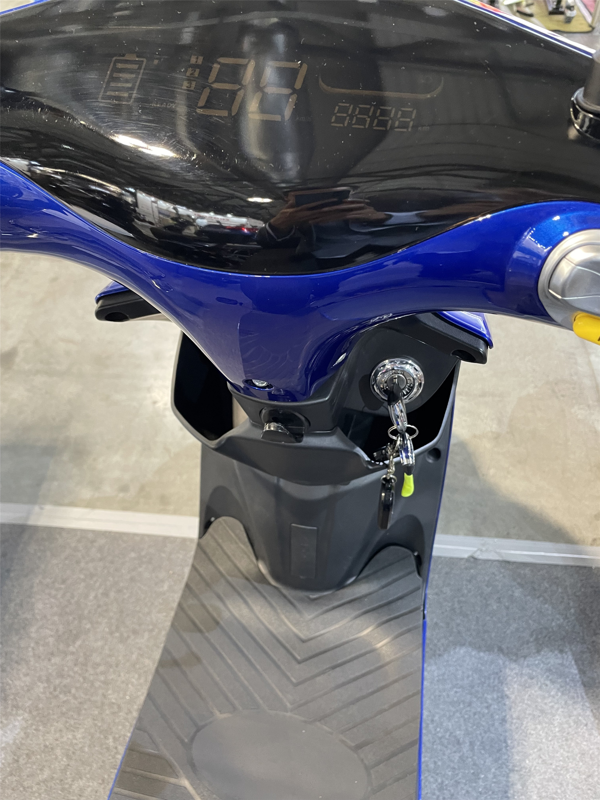 48V 20Ah Lead Acid Battery Electric Pedal Moped 800W Electric Scooter Bike For Adults