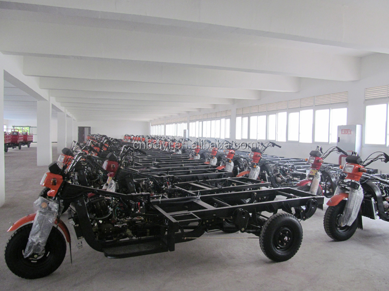 Chongqing Made 200CC 175cc Motorcycle Truck 3-Wheel Tricycle for Cargo Open Body Type