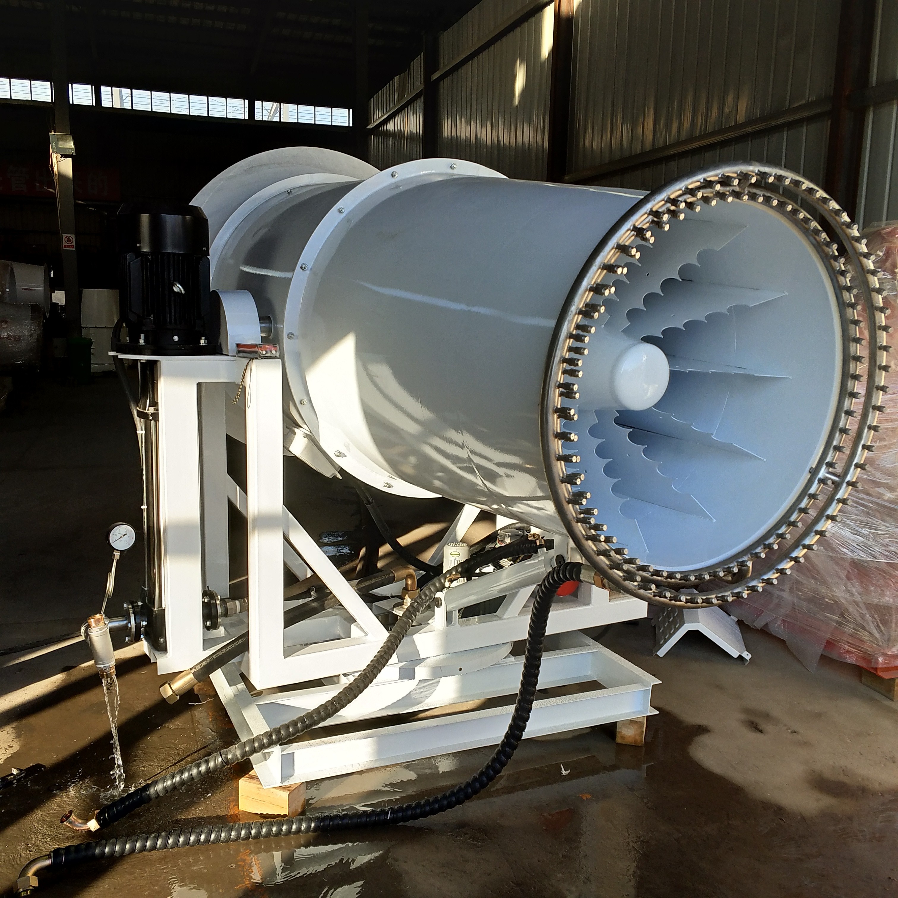 Remote Control Dust Suppression Equipment , Garden Dust Suppression Misting Systems