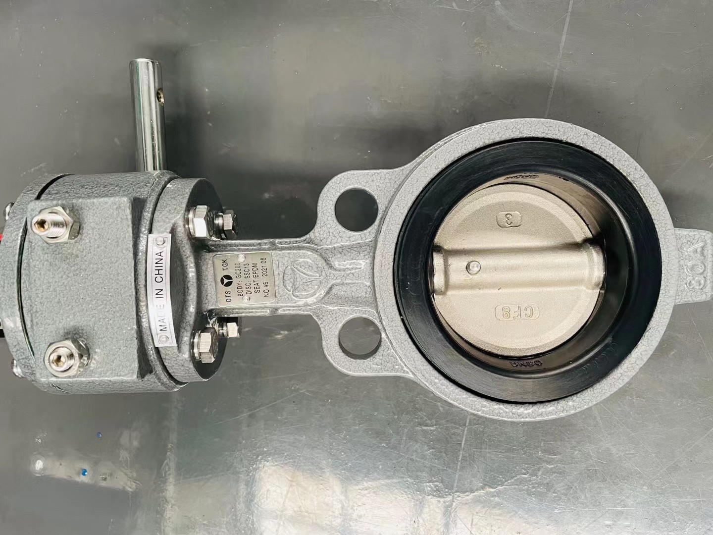 Dn100 4 Inch Pn16 Epdm Rubber Seat Wafer Type Ductile Iron Double Acting Pneumatic Actuator Stainless Steel Butterfly V