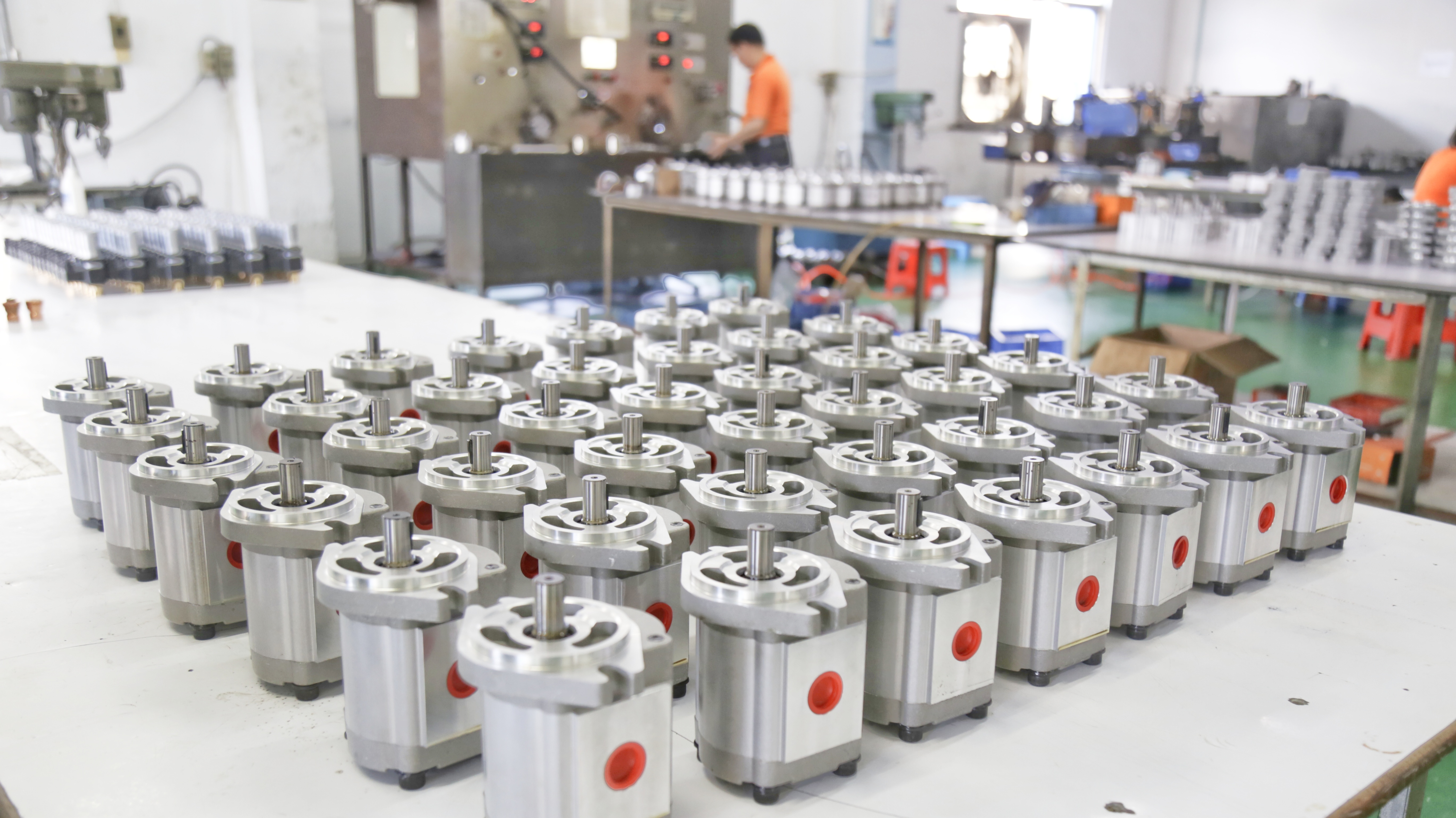 Excavator Spare Parts Micro Transfer Oil Transfer Micro Hydraulic Oil Gear pump For Diesel