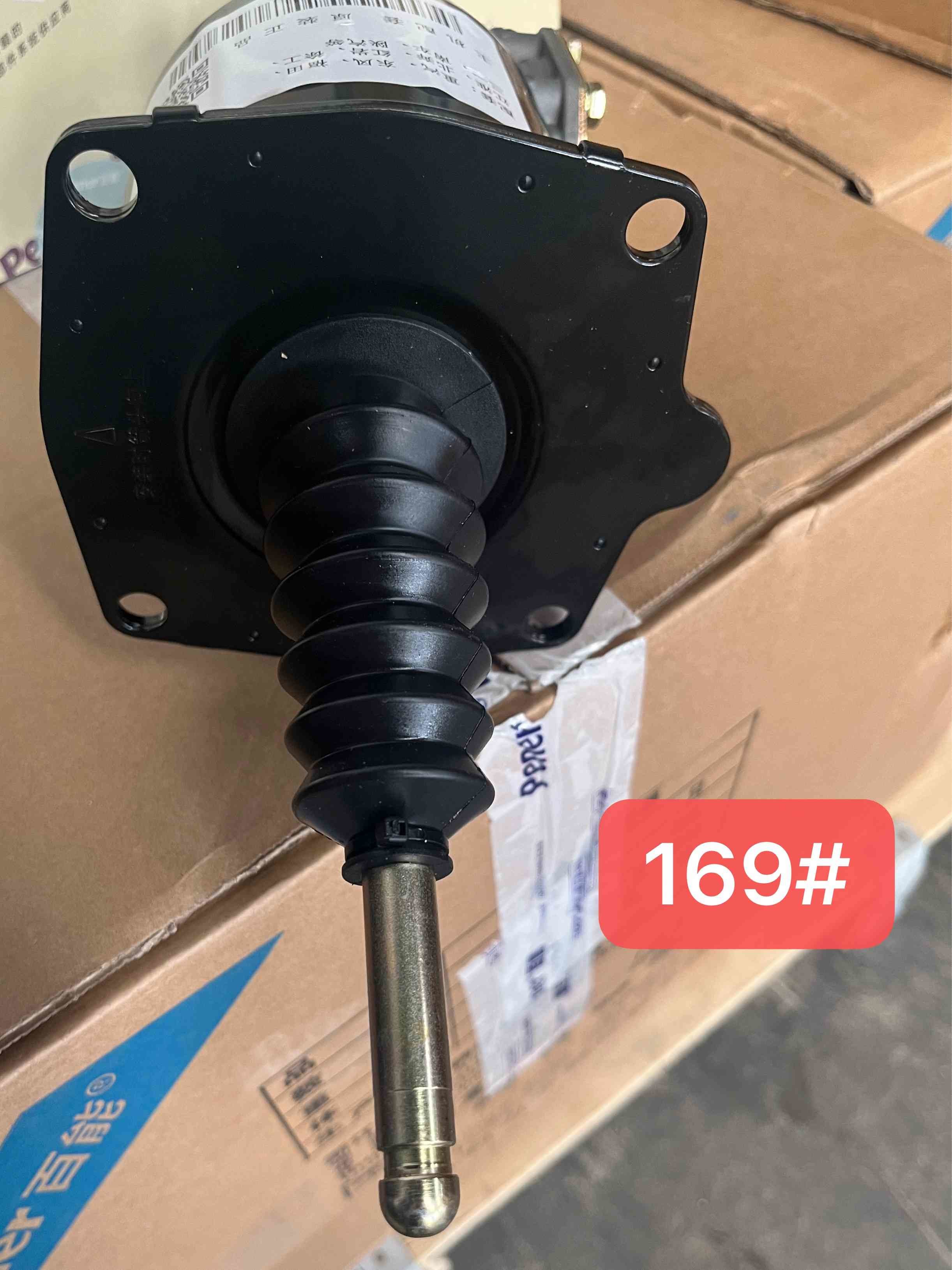 WG97252300412 Clutch Operating Cylinder Howo Spare Parts