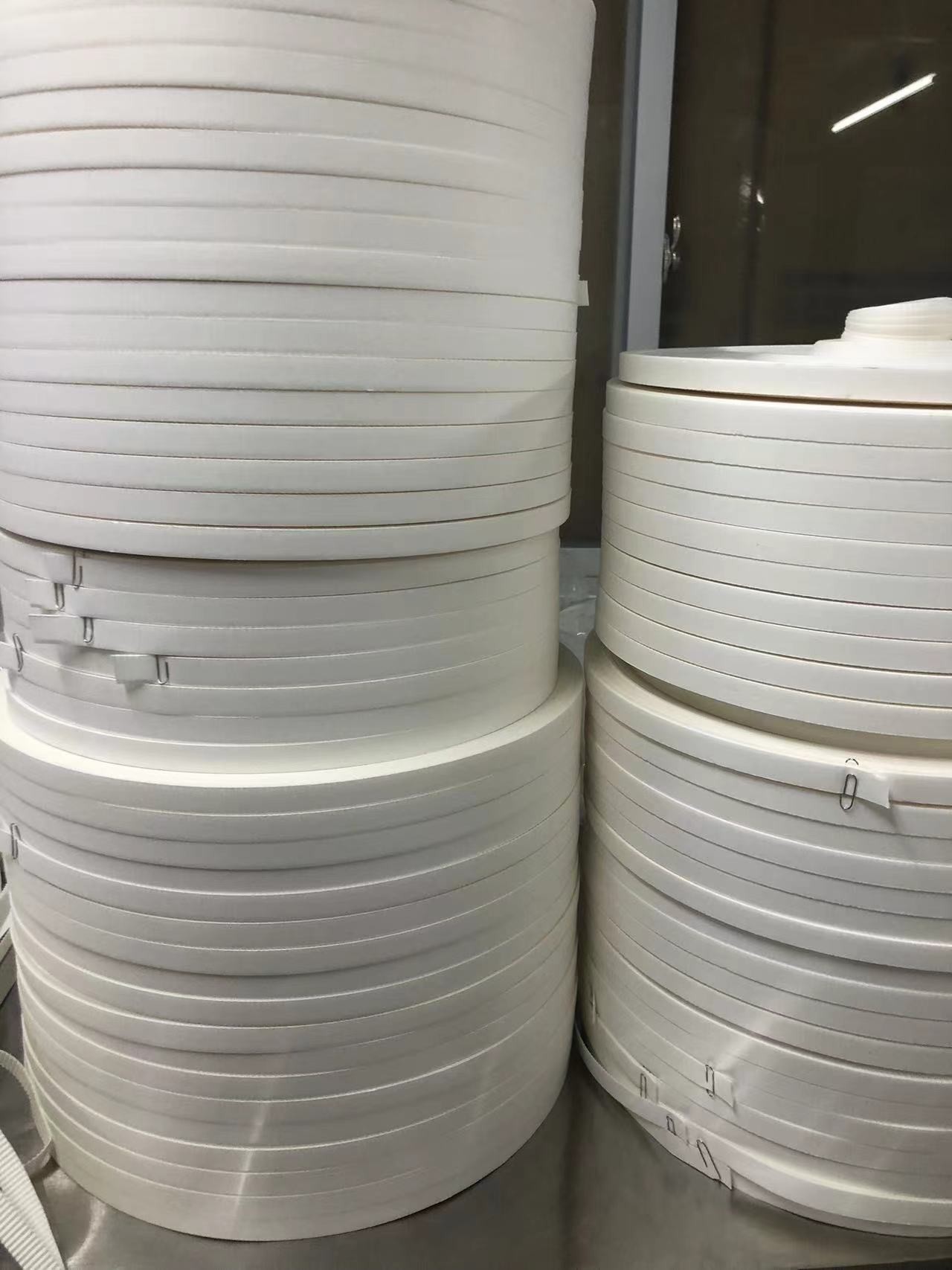 Corrugated Absorbent HME Filter Paper Roll With Circular Design
