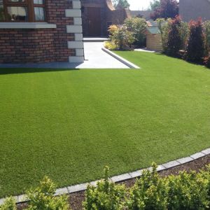 30mm Artificial Grass Suitable For Dogs / Turf Grass Backyard Front Yard Use