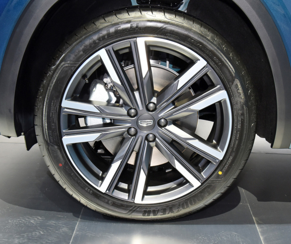 Geely Xingyue L 2021 2.0TD GaoGong Auto 4WD Flagship Model Compact SUV