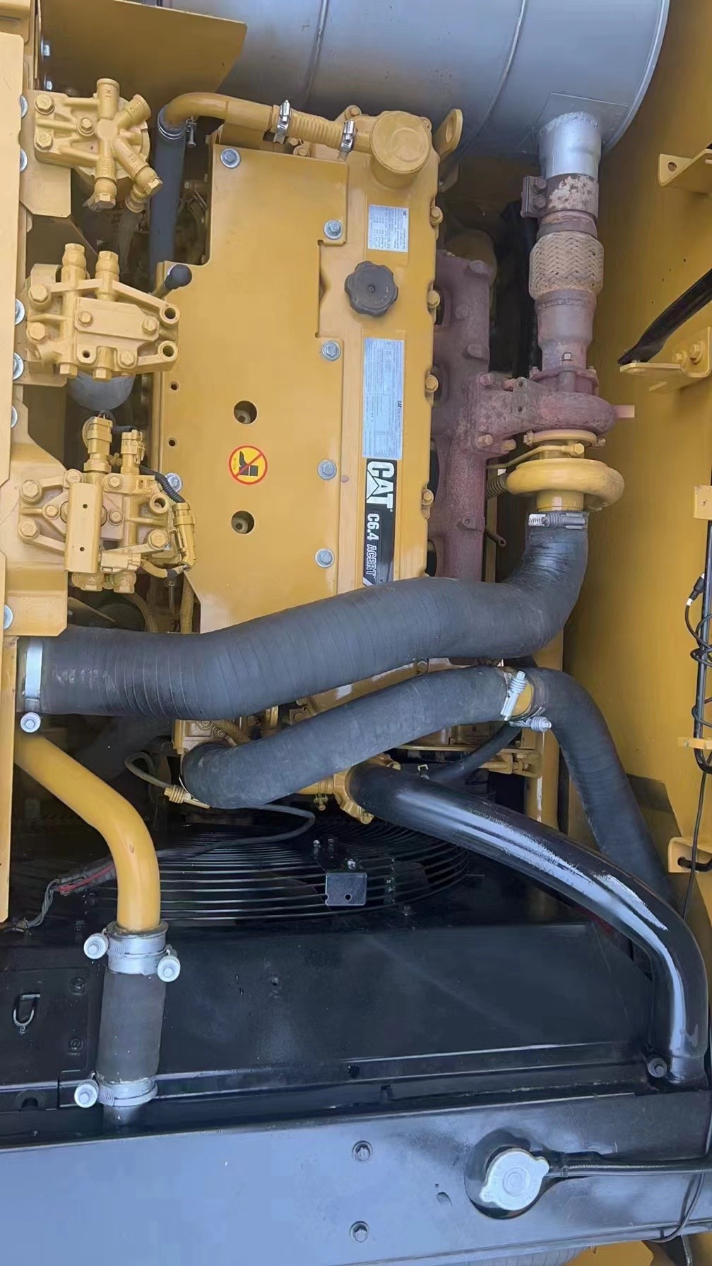 Advanced technology of second-hand CAT 320D excavator for efficient construction