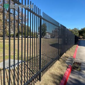 Low Profile Customized Tubular Steel Fence Discreet Barrier