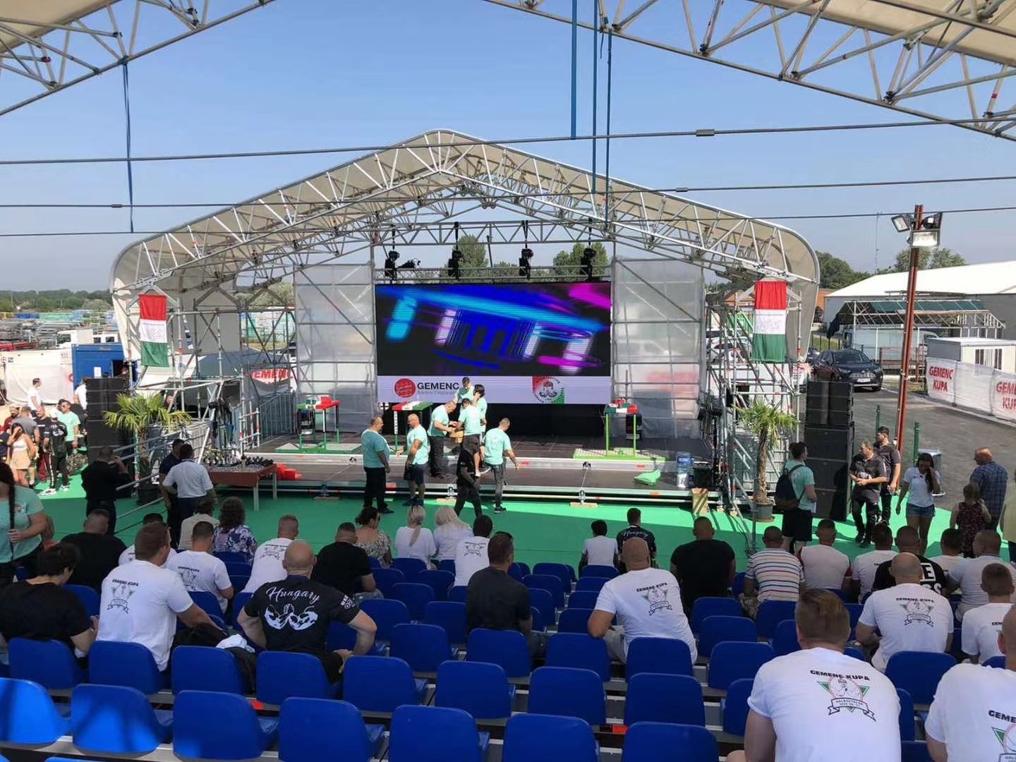 P2.6 P 2.9 P3.9 Outdoor Stage Rental Led Display High Brush DJ Station LED Control Panel Screen