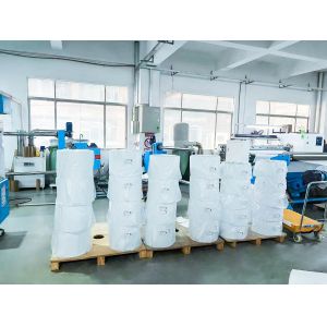  Wearproof Plain Sticker Roll , Simple Sticky Removable White Matte Labels Manufactures