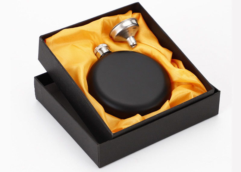 Round Kitchen Household Items 5oz Hip Flask For Women Multi Colored