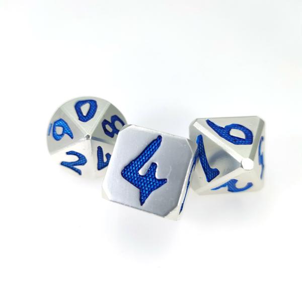 Hand Carved DND With Exquisite Gift Box Packaging Blue Silver Polyhedral Dice