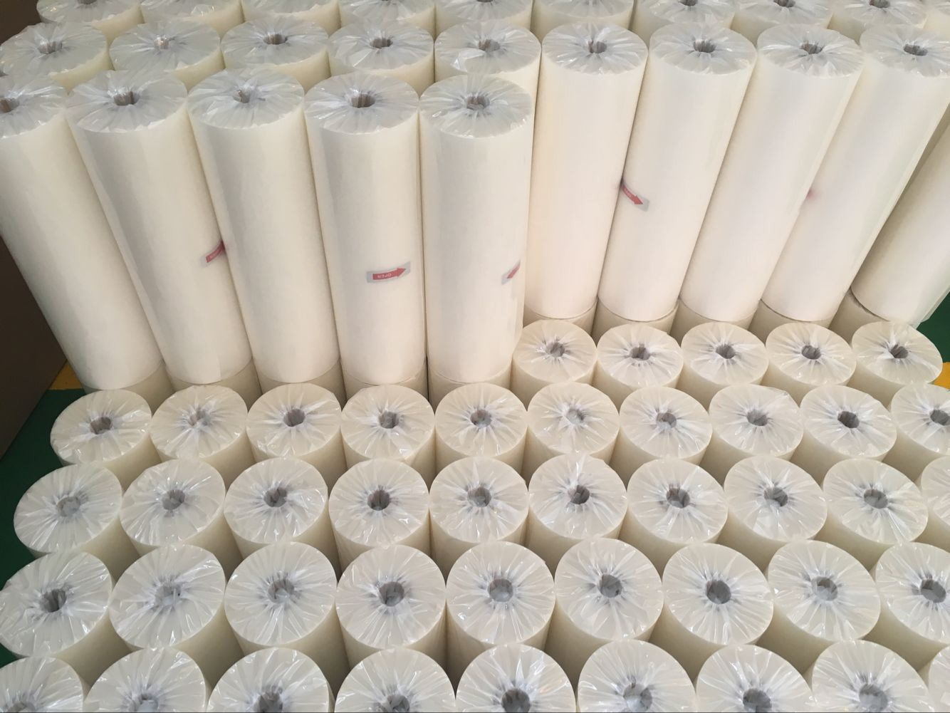 hot 1040mmx100m 75mic 125mic glossy matte roll laminating films thermal roll lamination/laminate roll films suppliers