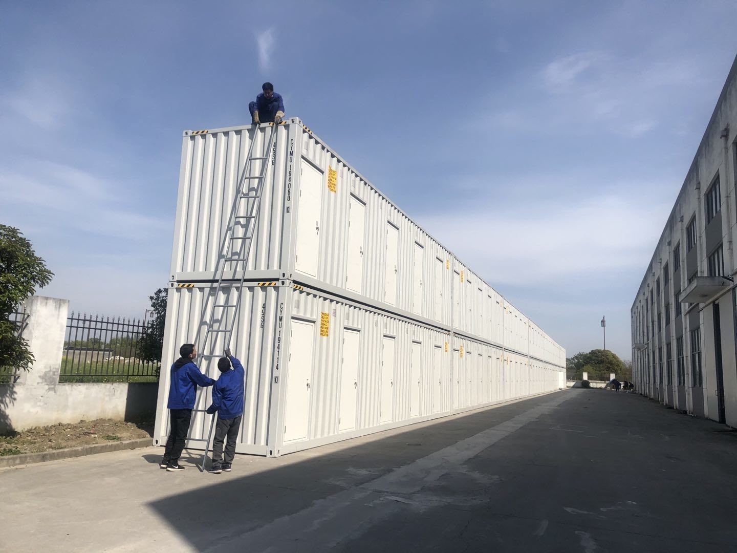 Steel Flat Pack Metal Storage Containers Thermal Insulation Wind Proofing Bathroom Toliet Washroom
