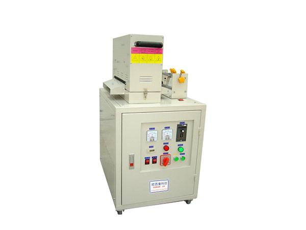Self-adhesive label surface printing UV ink or varnish UV violet light