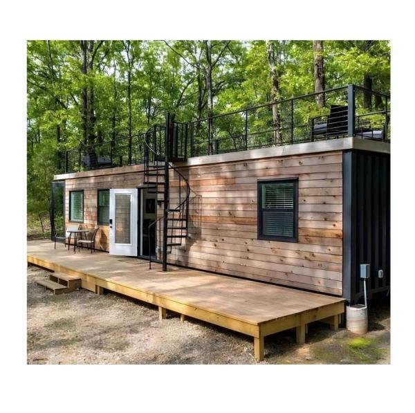 Main Structure Galvanized Steel Square Tubes Wooden Container Family House