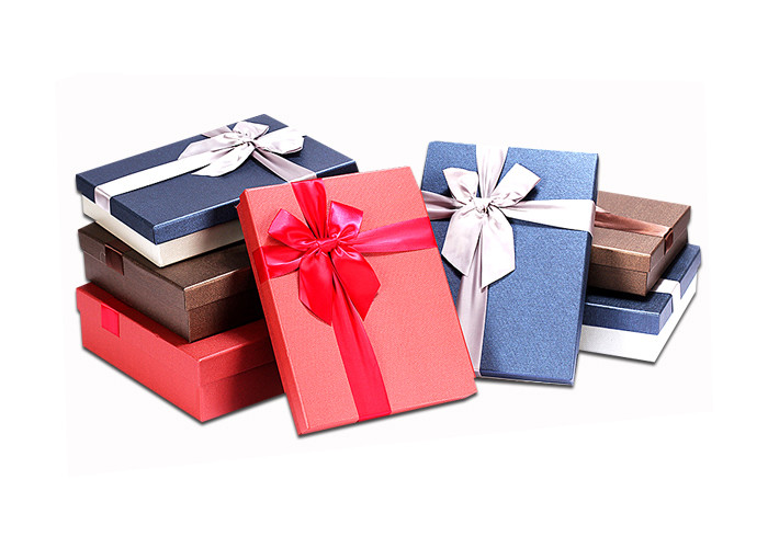 Eco Friendly Paperboard Gift Boxes , Luxury Finishes Custom Logo Gift Boxes