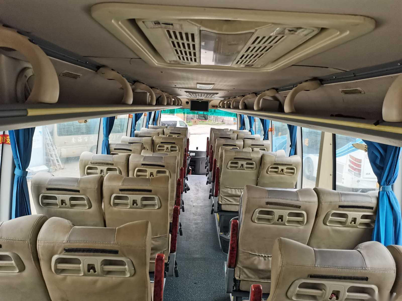Used Kinglong Bus XMQ6117 44 Seats Rear Engine Double Doors Airbag Chassis Used Coach/Tour Bus