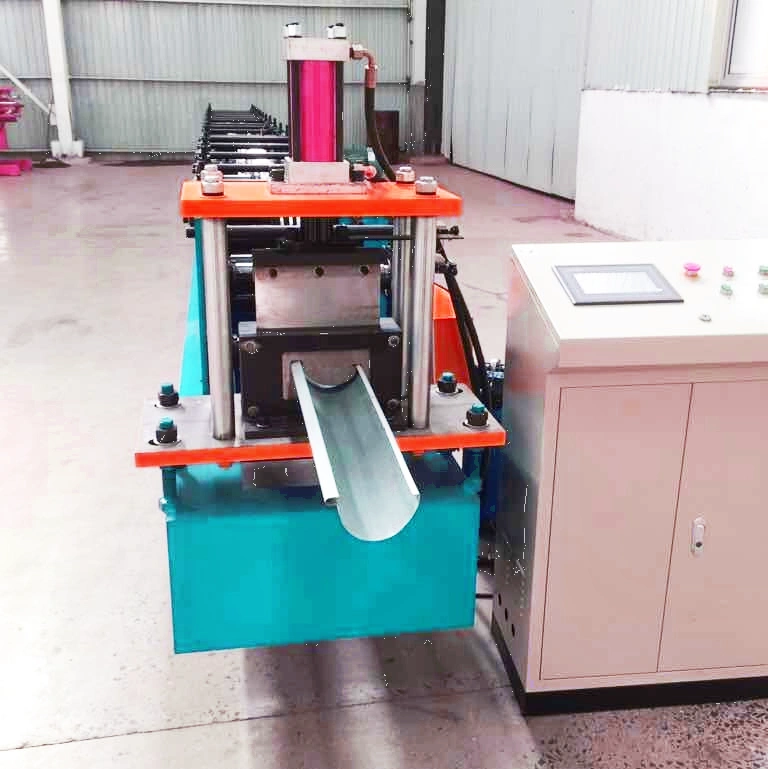 0.4-0.7mm Thickness PPGI Color Steel Round Gutter Roll Forming Machine