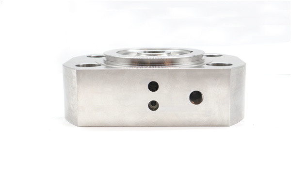 020074-1 WaterJet 87K Intensifier Pump Parts End Bell Assembly Right Hand Waterjet pump parts