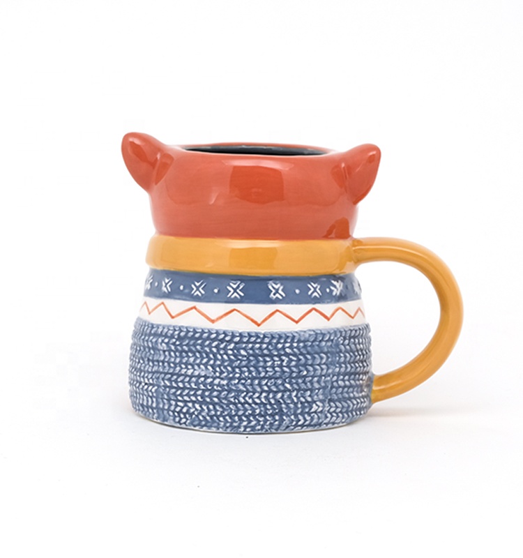 Wholesale 3D Animal orange squirrel shaped Ceramic Milk Mugs Porcelain Christmas Gift with Handpainting