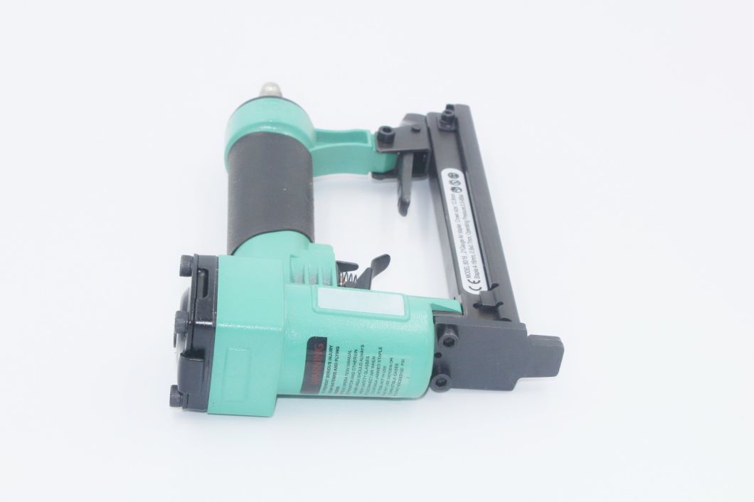 Hot Sale Durable 21 Gauge Fine Crown Air Pneumatic Staple Gun (Green) Air Stapler 8016 for Furniture Decoration
