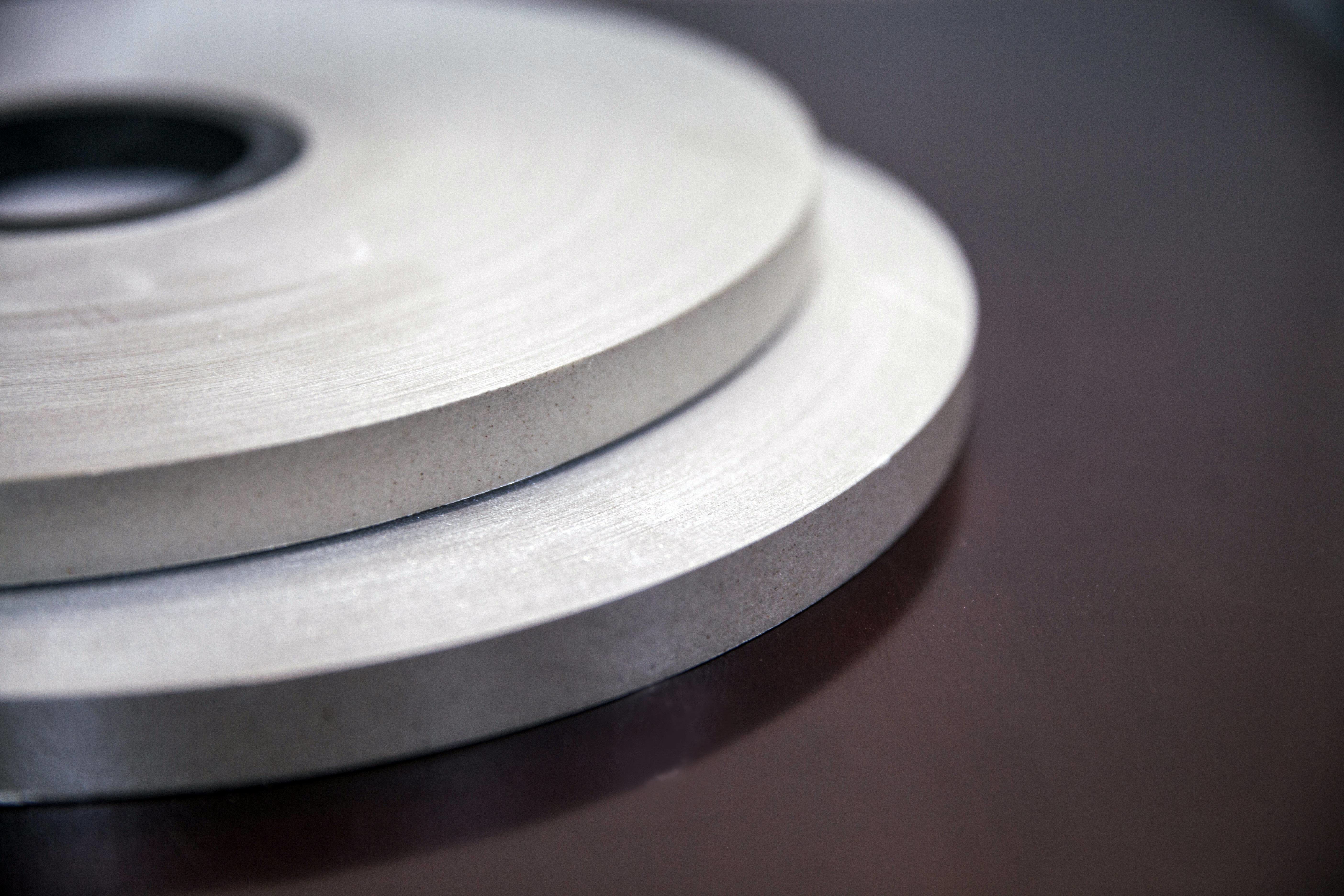 Muscovite Single Sided Mica Insulation Tape High Dielectric Customized Thickness