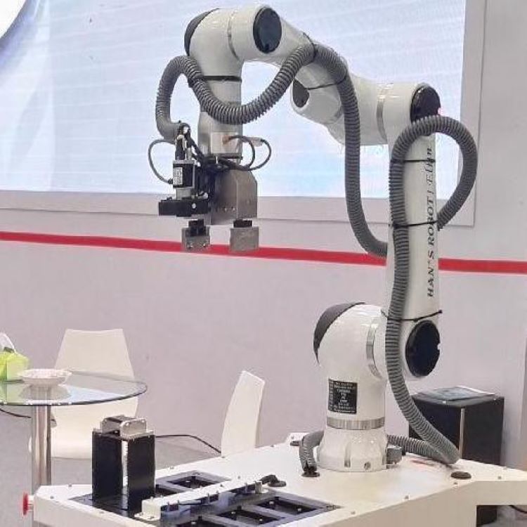 China Robot Cobot Of Elfin E05 With IP54/IP66 IP Protection Level Collaborative Robot Arm 6 Axis