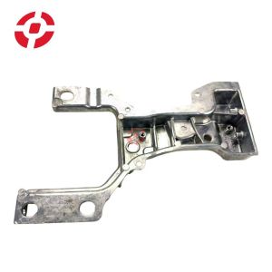 Support bracket Lower radiator support tie bar bracket OE LR143161 for Land