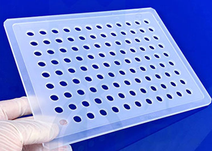 Deep Processed Frosty Quartz Glass Plate With Hole Per Drawing