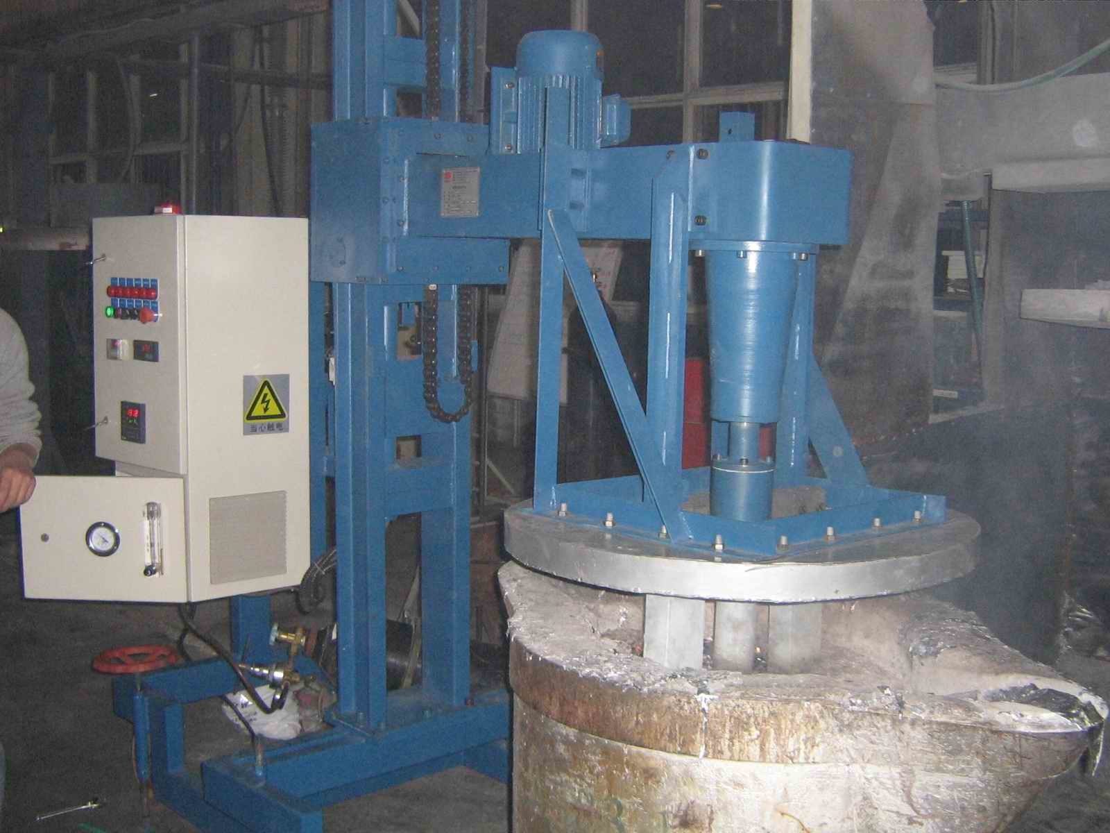 50Hz Rotary Degassing Unit With Graphite Rotor Speed Adjustment And Three-phase Four-wire Power Supply