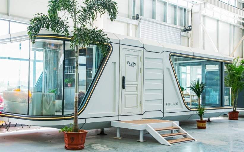 Customizable Space Capsule House Perfect for Cultural Tourism Real Estate and Commercial Facilities