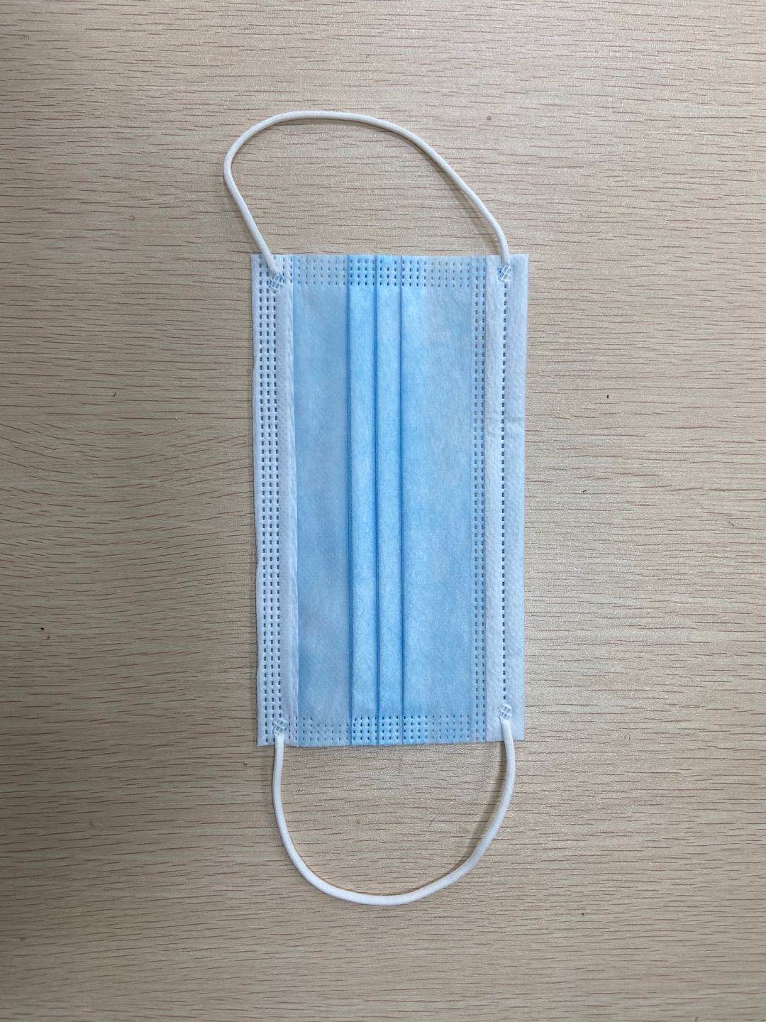Highly Reliable Disposable Breathing Mask Three Layers Of Filtration CE / FDA