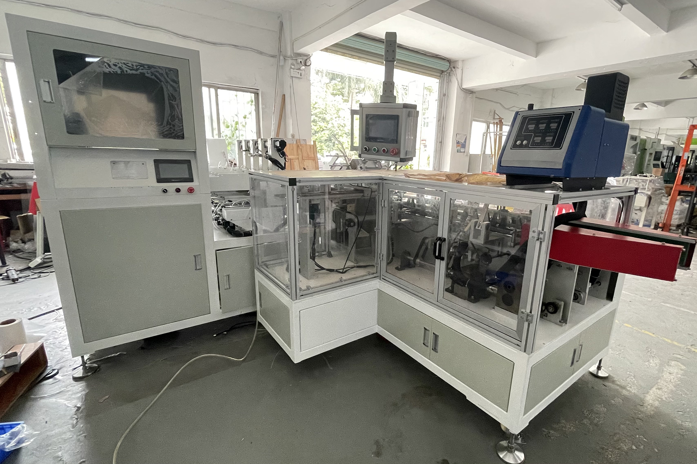 High Speed Automatic 3ply Mask Packing Machine 50pcs Face Mask Box Cartoning Machine