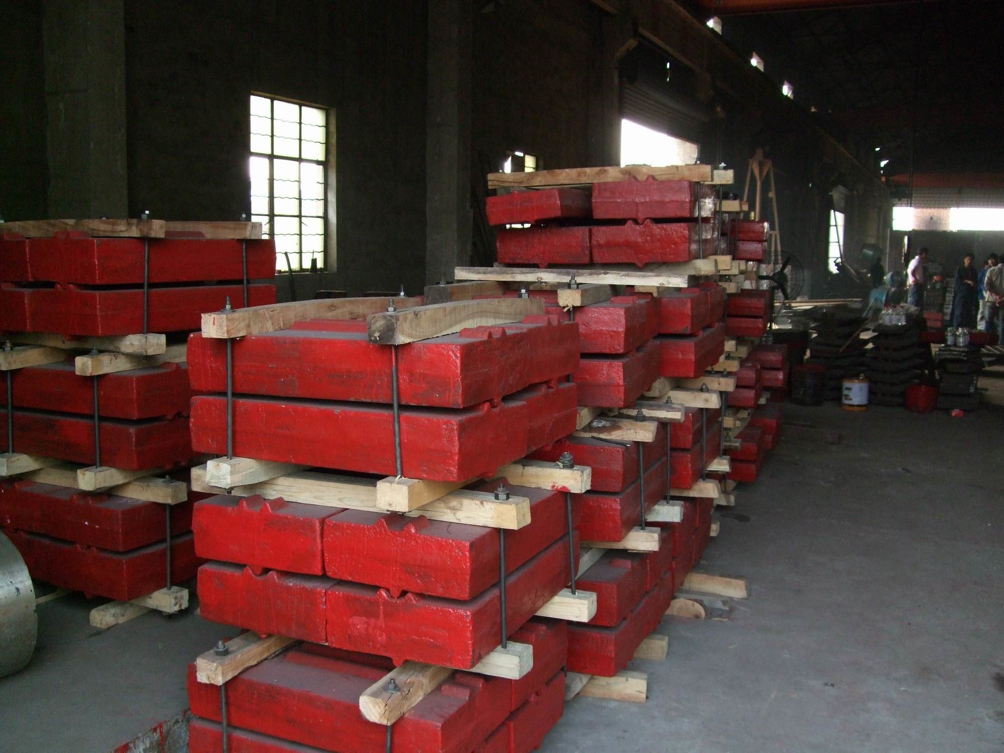 High Manganese Crusher Spare Parts Jaw Plate Customizable Color